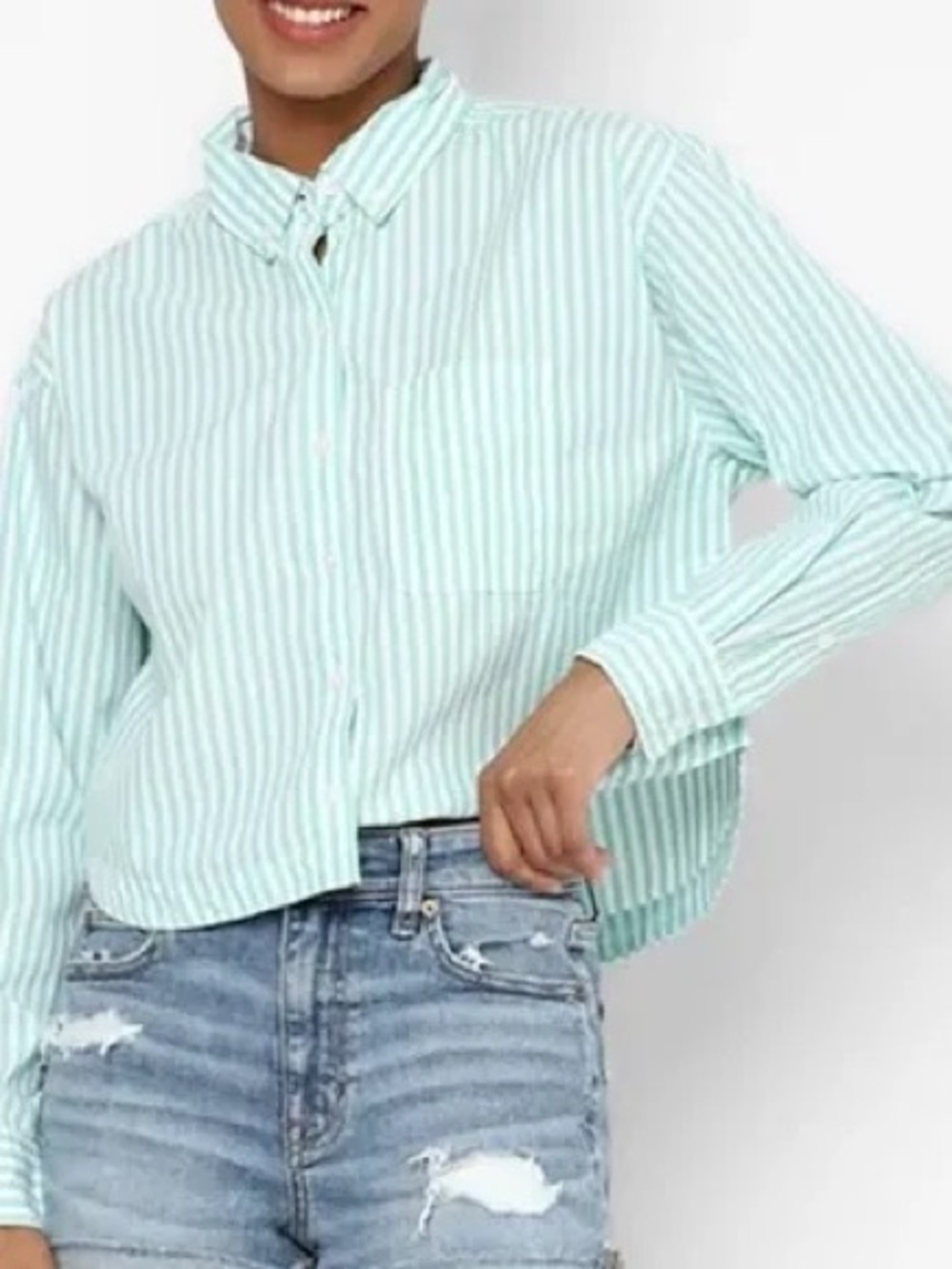 AMERICAN EAGLE STRIPED BUTTON DOWN
